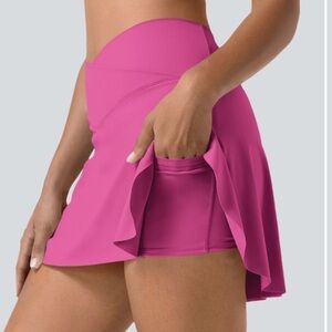 HALARA Vibrant Pink Skort